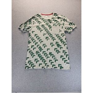 Split Co USA Men's T-Shirt Medium Beige‎ Olive Arrow Print Chest Pocket Tee